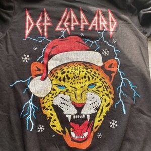 Def Leppard Christmas Sweatshirt Size Small